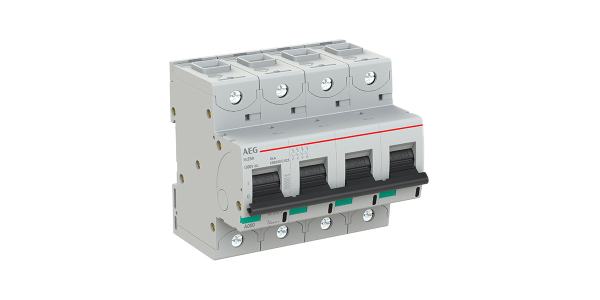 Interruttori E880SUC fino a 1500Vdc